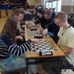 Czwarte miejsce w zawodach rejonowych w szachach